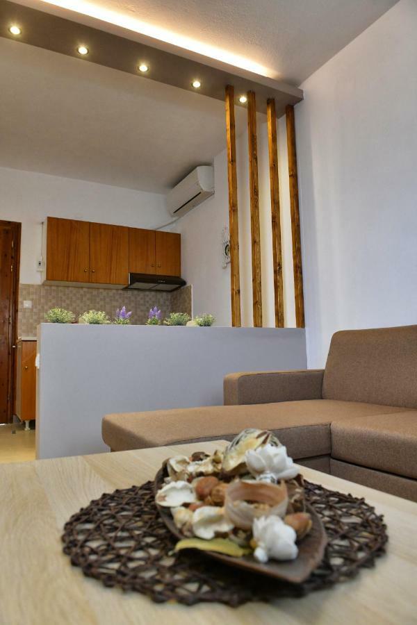 Elaionas Apt. Psakoudia Luaran gambar